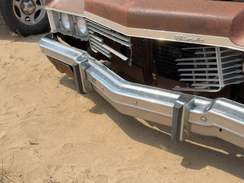 1974-1975 Chevy Impala Front Bumper With Brackets Assembly Oem 00339236