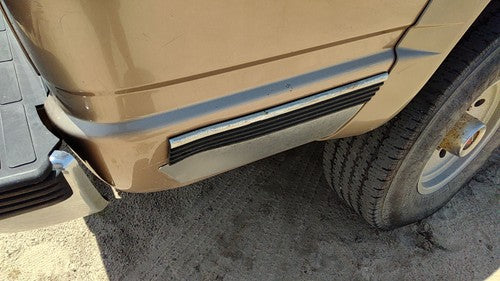 1992-2000 Silverado 2500 Passenger Right Rear Moulding On Box Oem