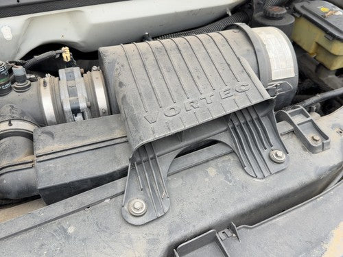 01-02 Express Van 2500 Air Intake Cleaner Filter Box Housing With Tube 5.7L