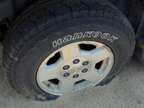 2004-2006 Chevy Suburban 1500 17" Wheel Oem Factory Rim P25