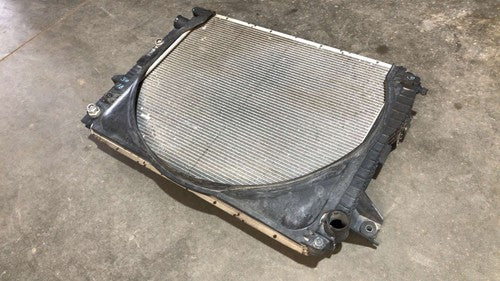 2013-2018 Dodge Ram 4500 Radiator With Fan Shroud Oem Cummins 6.7L At 4X4