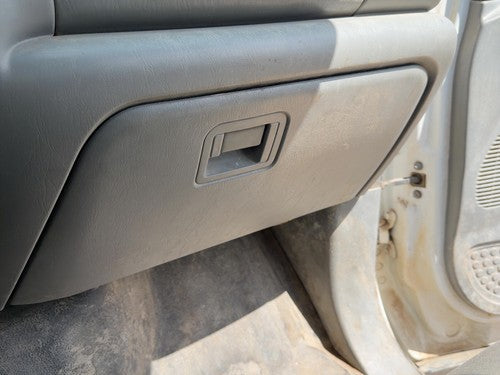 2002-2007 Ford F350 Glove Box Assembly Complete Door With Latch Oem Gray
