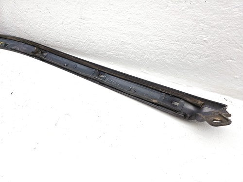 1999-2004 Ford Mustang Driver Left Front Moulding On A Pillar Oem