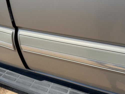 05 Suburban 1500 Driver Left Rear Moulding Door Back Trim Strip Silver Birch 59U