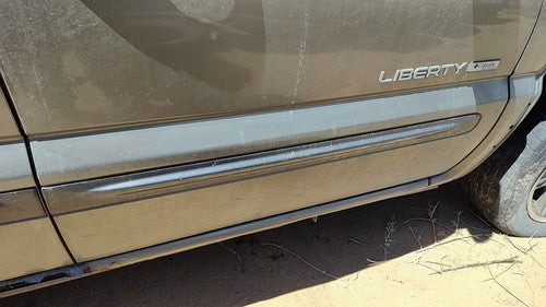 02-07 Liberty Passenger Right Front Moulding From Door Oem Trim Strip Khaki Pjc