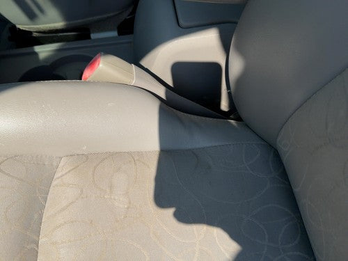 04-05 Vue Redline Driver Left Front Seat Belt Buckle Receiver Oem Gray 17D