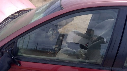 1996-2000 Saturn Sw2 Driver Left Front Side Window Door Glass Oem 21098675