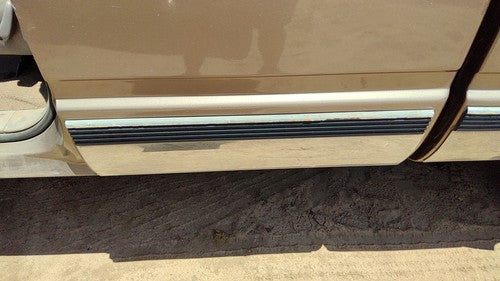 1995-1998 Silverado 2500 Driver Left Rear Moulding On Cab Panel Oem