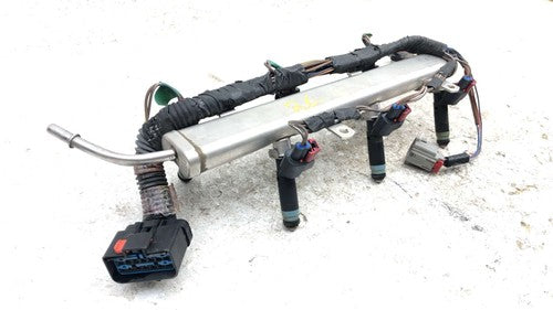 01-07 Town Country Complete Fuel Rail With Injectors Set Loaded Oem 3.8L
