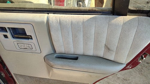 91-94 S10 Blazer Passenger Right Rear Inside Door Trim Panel With Switches Back