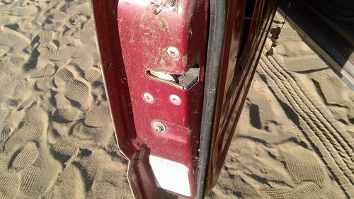 1986-1987 Isuzu Pup Pickup Driver Left Front Door Latch With Rods/Cables Oem
