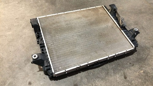 2013-2018 Dodge Ram 4500 Radiator With Fan Shroud Oem Cummins 6.7L At 4X4