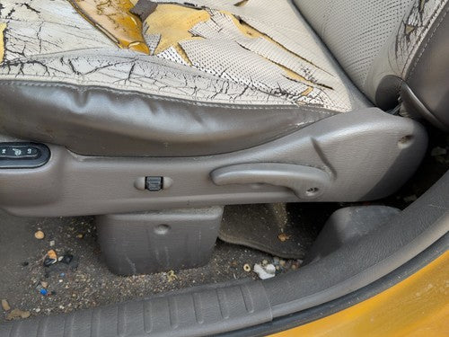 02 Pt Cruiser Driver Left Side Power Seat Switch With Trim Panel Taupe/Beige Fl