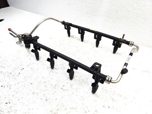 00-02 Cadillac Eldorado Complete Fuel Rail With Injectors Set Loaded Oem 4.6L
