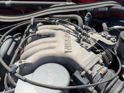 1994 Nissan Pathfinder Upper Intake Manifold 3.0L VG30E Automatic Federal