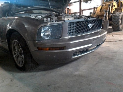 2005 Ford Mustang Passenger Sill Trim Black Right Lower Panel 4R33-6313200-Blw