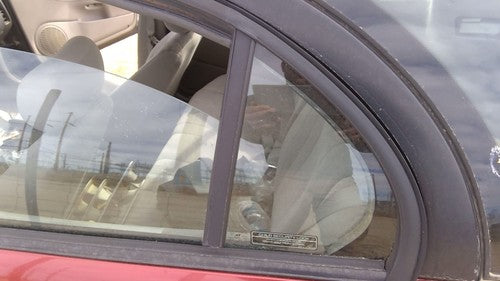 1996-2000 Saturn Sw2 Driver Left Rear Vent Window Back Door Glass With Frame Oem