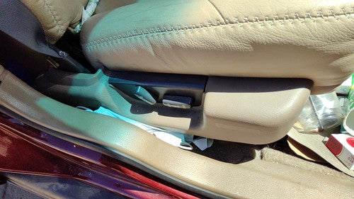 2001-2007 Volvo V70 Xc Passenger Right Side Seat Trim Panel Oem Beige B951