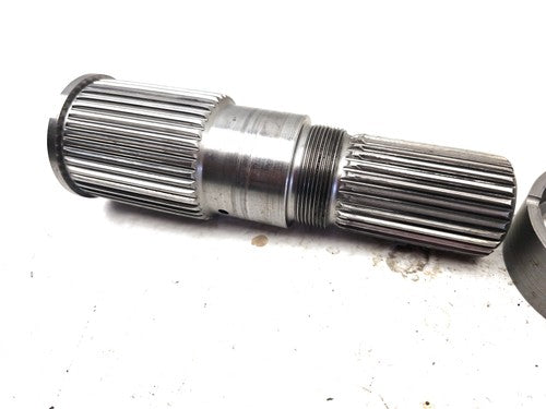 2002 Sierra 2500 Hd 4X4 Transmission Output Shaft 6 5/8 29 Spl Allison 1000