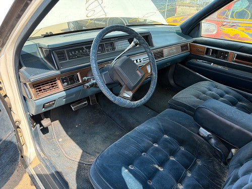1986 Oldsmobile 98 Power Steering Pump With Mount Bracket Oem 3.8L