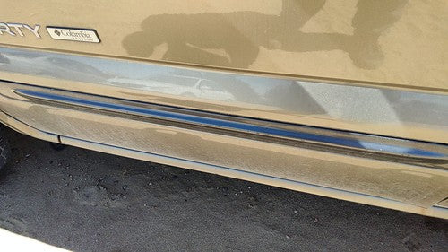 02-07 Jeep Liberty Driver Left Front Moulding From Door Oem Trim Strip Khaki Pjc