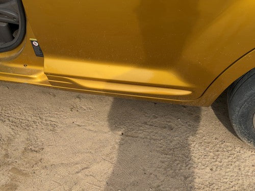 02-05 Pt Cruiser Driver Left Rear Moulding From Door Oem Back Inca Gold Py6