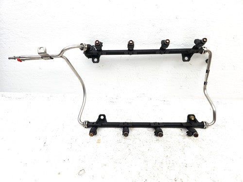 00-02 Cadillac Eldorado Complete Fuel Rail With Injectors Set Loaded Oem 4.6L