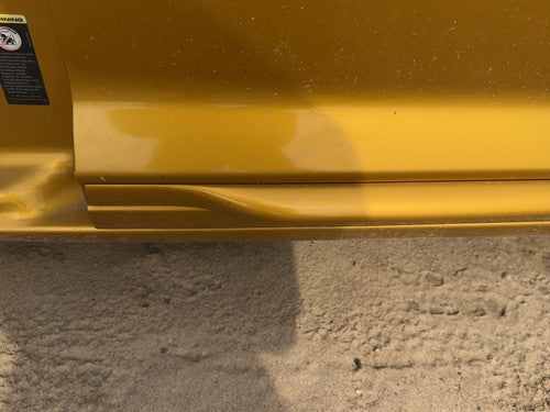 02-05 Pt Cruiser Driver Left Rear Moulding From Door Oem Back Inca Gold Py6