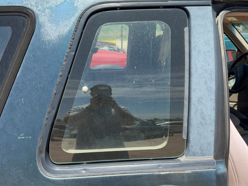 91-97 Ford Explorer 2 Dr Passenger Right Rear Quarter Glass Back Side Window Oem