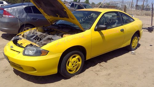 04 Chevy Cavalier Passenger Right Rear Moulding On Quarter Panel Oem Yellow 34U