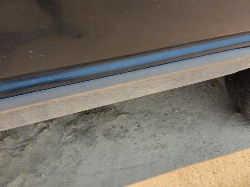 2002-2007 Dodge Ram 1500 Passenger Right Front Moulding From Door Oem 5Hc48Gw7Ab