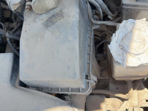 1999-2003 Mazda Protege Dx Air Intake Cleaner Filter Box Housing Oem 1.6L