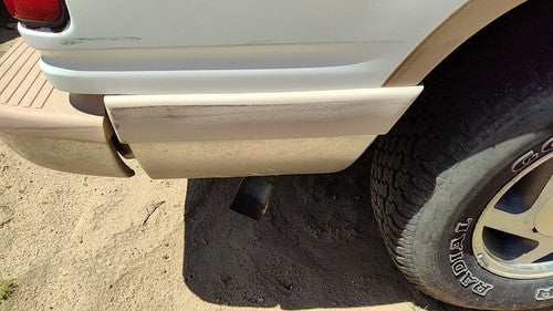 1991-1994 Ford Explorer Passenger Right Rear Moulding On Quarter Panel Oem White