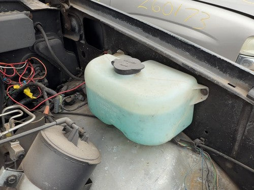 1988-1994 Chevrolet K1500 Windshield Washer Reservoir 22127579