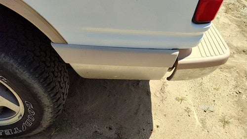 1991-1994 Ford Explorer Driver Left Rear Moulding On Quarter Panel Oem White