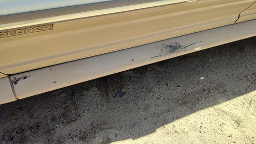 1991-1994 Ford Explorer Driver Left Lower Rocker Panel Moulding Side Skirt Oem