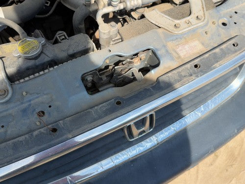 1996-1998 Honda Civic Hood Latch Assembly With Bracket Oem 6071245