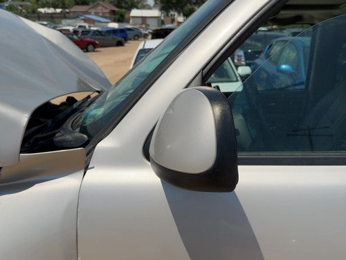03-06 Suburban 1500 Driver Left Power Side Mirror Door Mounted Silver Birch 59U