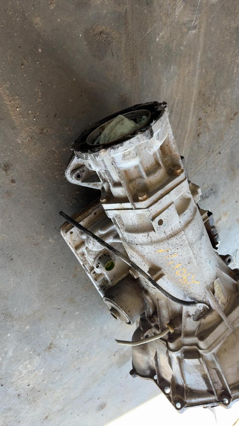 1998-2000 Chevrolet Pickup 1500 Series Transmission Assy.