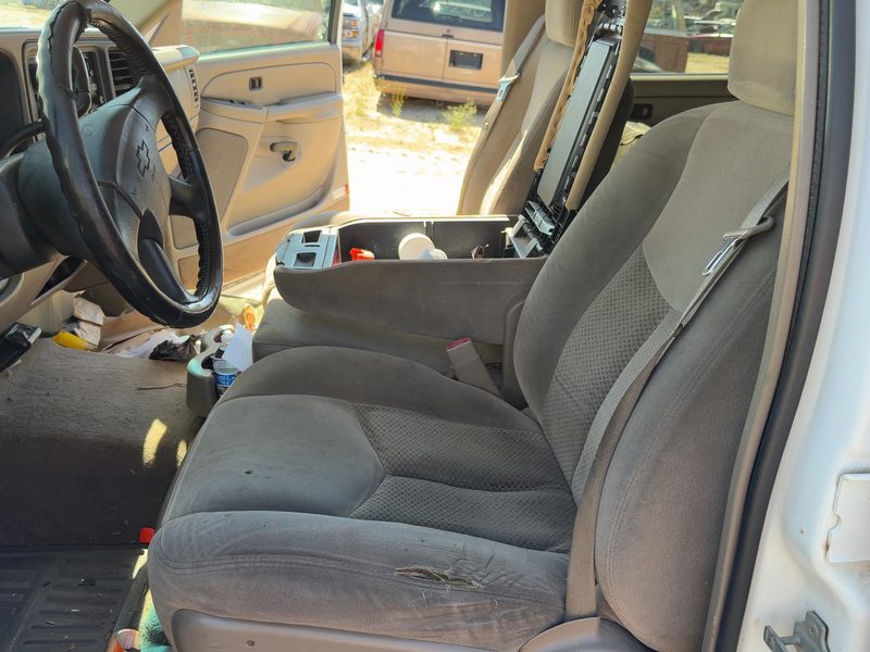 2003-2007 Chevrolet 2500 Silverado Pickup Front Seat