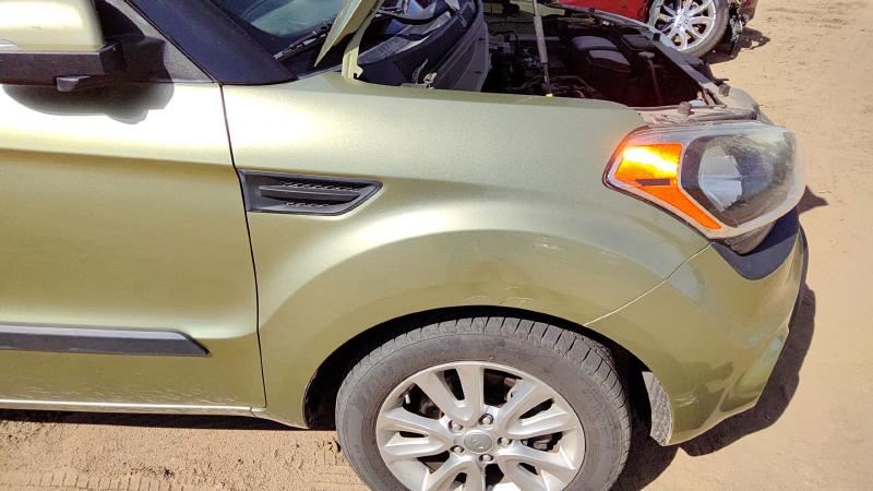 2010-2013 Kia Soul Fender RH
