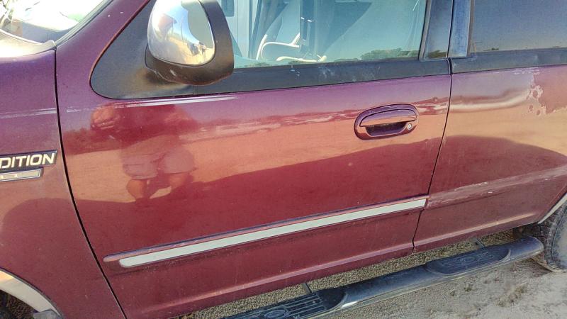 1997-2002 Ford Expedition Front Door LH