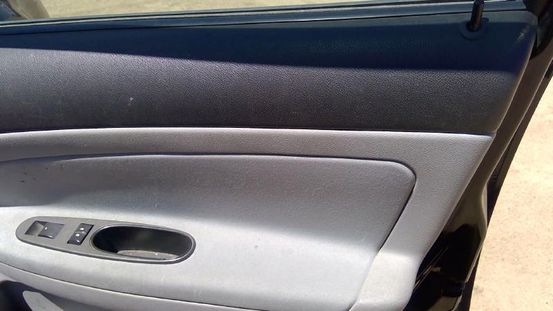 2005-2008 Chevrolet Cobalt Front Door Trim Panel RH