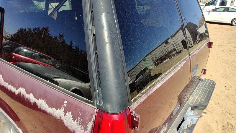 1999 GMC Yukon Quarter Panel Moulding LH