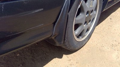 1991 Mitsubishi Galant Vr-4 Passenger Right Rear Mud Flap Rock Guard Shield Back