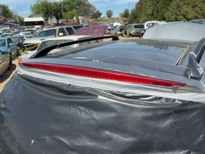 2004 Cadillac Srx Third Brake Light Middle Lamp Oem