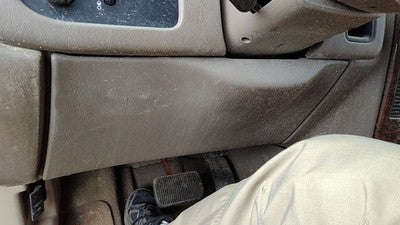 2000-2003 Ford Windstar Lower Dash Under Column Knee Bolster Trim Panel Oem Tan