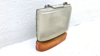 1980-1984 Deville Sedan Driver Left Turn Signal Light Lamp Oem Fender Cornering