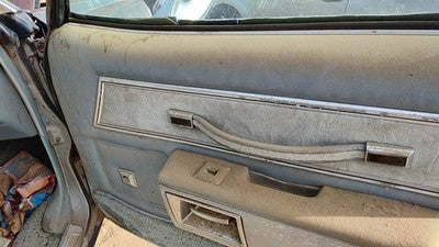 Chevy Caprice Passenger Right Front Inside Door Trim Panel Only Oem Gray