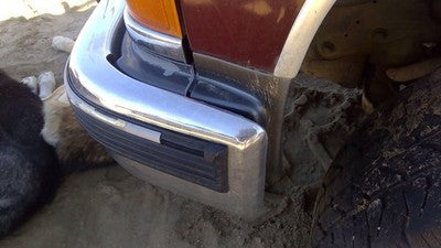 1995-2000 Chevy Tahoe Driver Left Moulding From Fender Oem Trim Strip Red 51U